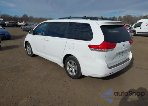 2014 Toyota Sienna Le V6 8 Passenger из США, поврежденный, VIN 5TDKK3DC6ES478033